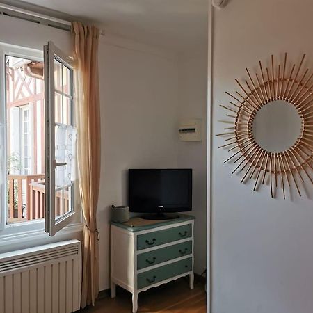Studio Chic, Hyper Centre, 4 Minutes De La Plage Cabourg Eksteriør bilde